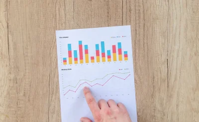 The Finger on Sales Charts: How to Read Business Numbers